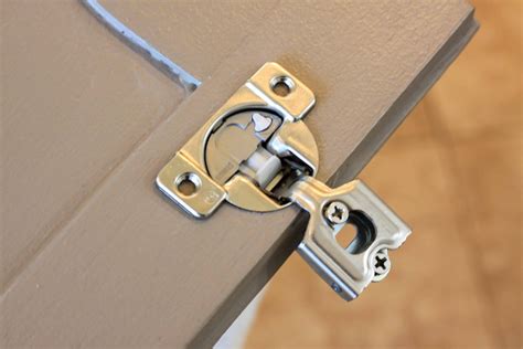 How Do I Install Kitchen Cabinet Hinges Image To U