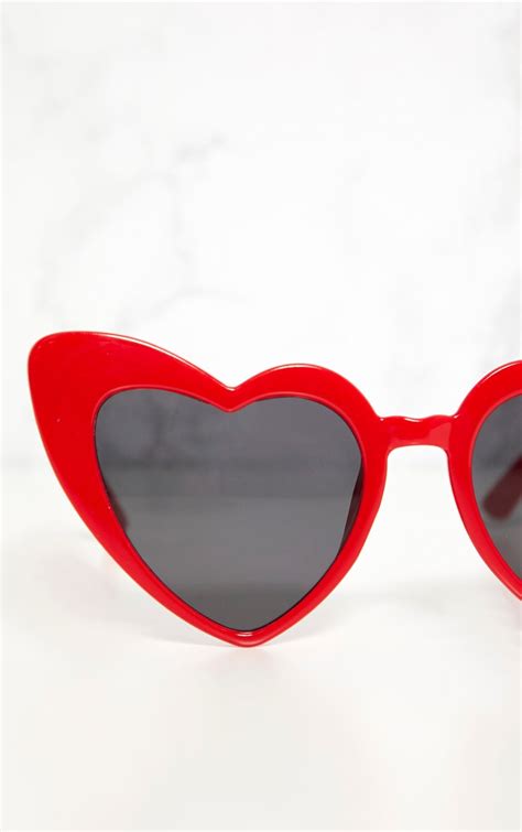 Red Heart Shape Sunglasses Prettylittlething Ca