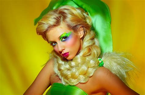 Ekaterina Fetisova Model Green Dress Wallpaper Resolution X Id Wallha Com