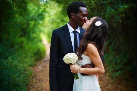 Fotoğraf Adam Kadın Erkek Genç Romantik Düğün Gelin Damat