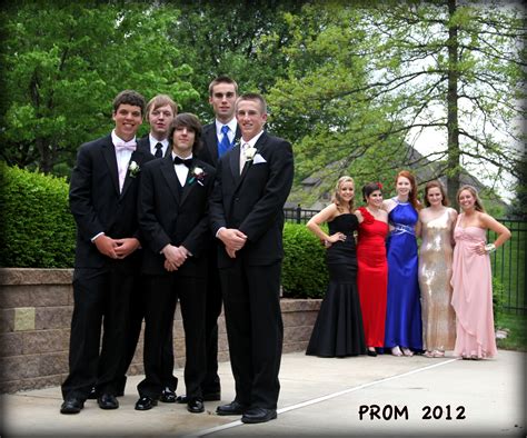 review of prom picture ideas for groups references
