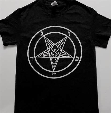 Pentagram T Shirt Sigil Of Baphomet Satanic Witch Satan Etsy Uk