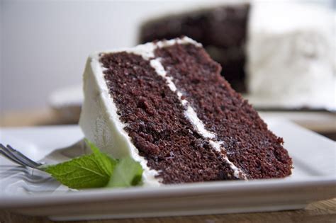 Best Devils Food Cake Recipe Easy Moist And Fluffy