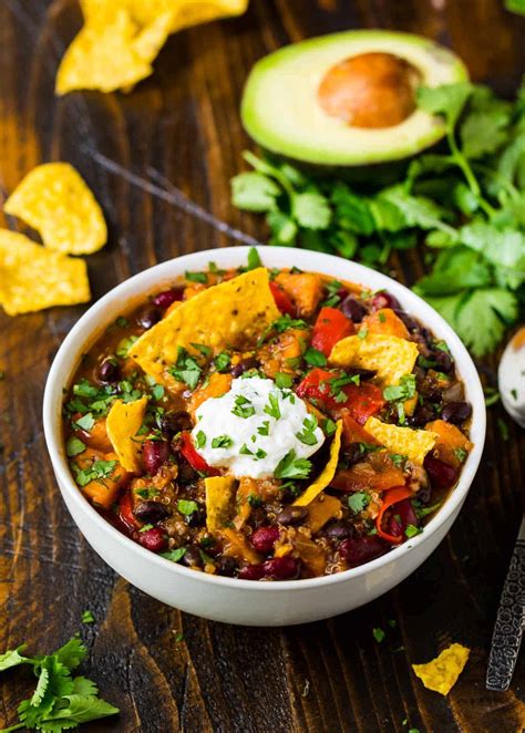 Instant Pot Vegetarian Chili {Healthy and Quick ...