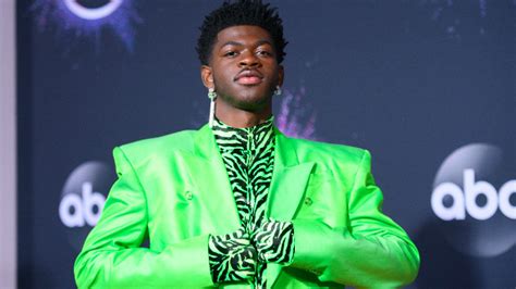 320 kbps 2:10 5.03 mb. Lil Nas X reflects on how much his life has changed on the anniversary of "Old Town Road" - 97.9 ...