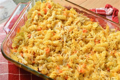 Crookneck squash, cream of chicken soup, and veggies are topped with herbed stuffing mix for a creamy, crunchy side dish casserole. Chicken Noodle Soup Casserole