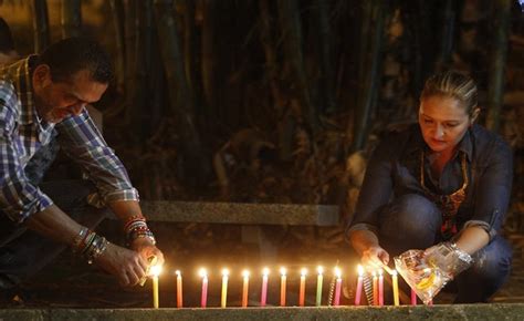 Día De Las Velitas La Tradición Navideña Que Ilumina Colombia