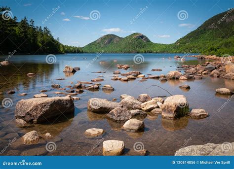 Jordan Pond Im Acadia Nationalpark Maine Stockfoto Bild Von Reise