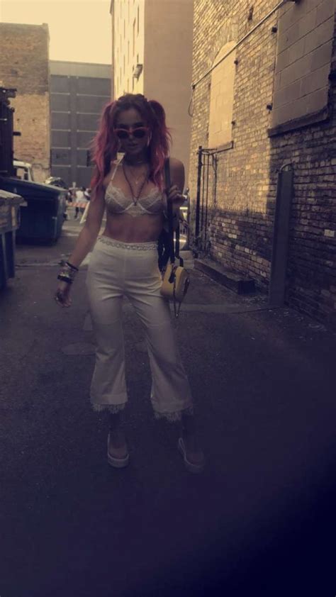 Bella Thorne See Through And Sexy 32 Photos S And Video Thefappening