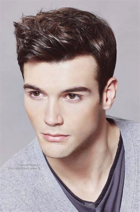 The online hairstyle service provides haircut simulator hairstyle generator visual designer to create a new look for a woman or a man. Haircut Simulator For Guys - hairstyle how to make