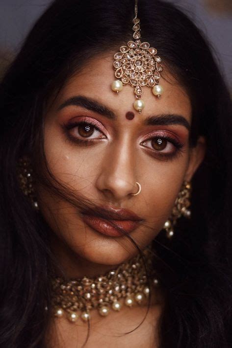 Die 573 Besten Bilder Von Fashion Oriental In 2020 Indien Schönheit Indische Schönheit Und