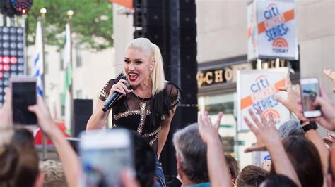 Lawsuit Gwen Stefani Sparked Stampede Broken Leg During Charlotte Concert