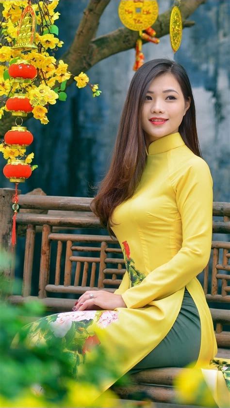 Pin On Ao Dai Vietnam Everything You Need To Know Otosection