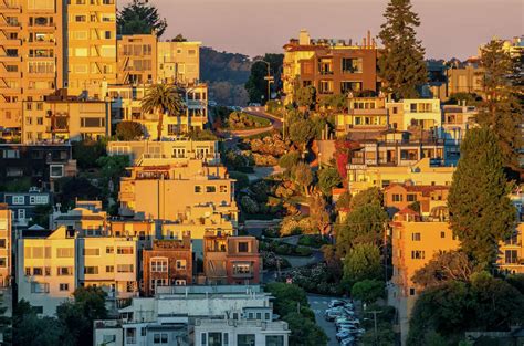 Best Things To Do See Eat In San Franciscos Russian Hill