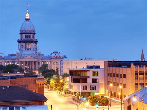 Here's the quick answer if you drive this relatively short distance without making any stops. Springfield, Illinois Trip Details & Itinerary ...