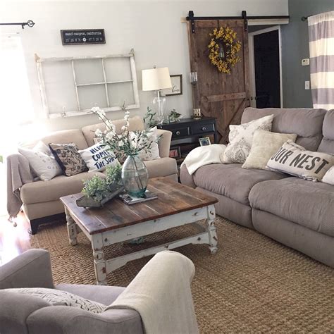 Adorable Cozy And Rustic Chic Living Room For Your Beautiful Home Decor