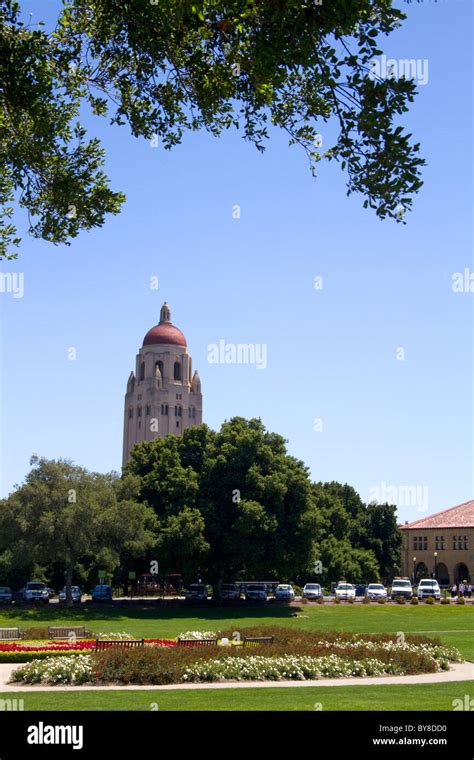 Hoover Tower On The Stanford University Campus In Palo Alto California