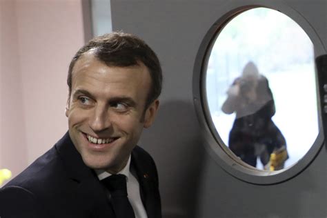 Frances Macron Debates With Mayors Amid Protests Ap News