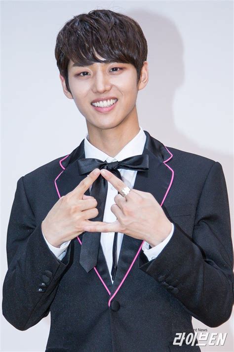 If you're asking for what they look for in a trainee, they look for. Hongseok | Cube entertainment, Yan'an, Pentagon