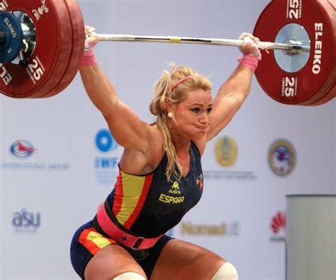 Pin On Women Weightlifting