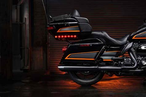 Harley Davidson Enthüllt Neuen Apex Factory Custom Paint