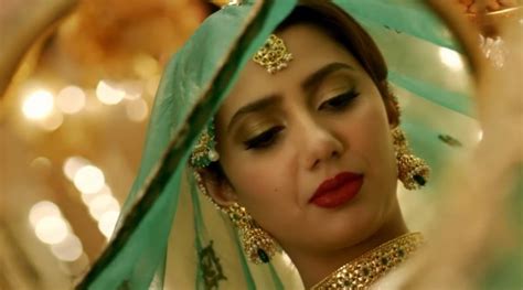 Check Out These Stunning Pictures Of Pakistani Actress Mahira Khan From Raees A Potpourri Of
