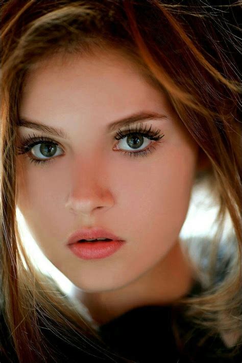 Pin By Gheorghe On Gr∆c€fu£ Beautiful Girl Face Most Beautiful Faces Beautiful Eyes