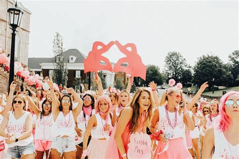 Sorority Rush Outfits For Every Day Of Recruitment Sorority Recruitment