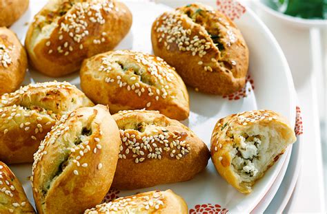 Pirojki Turkish Bread