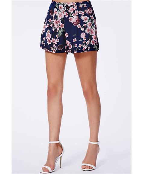 Missguided Lepita Cherry Blossom Print Shorts In Multicolor Cherry Lyst
