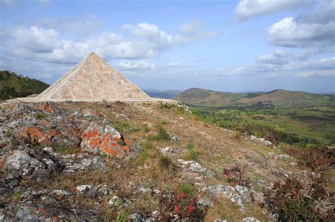 Burundi Tourism Monuments And Meseum