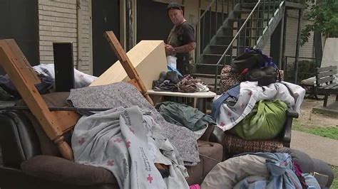 Hurricane Harvey Victims Served Eviction Notices At Southeast Houston Apartment Complex Abc13