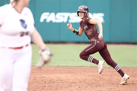Mississippi State Softball Runs Over Howard Stays Alive In Tallahassee