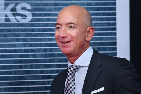 Jeff Bezos 3 Question Test To Hire Employees At Amazon