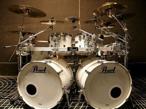 I Think I Want A White Drumset Now Pearl Drums Drums Drum Kits