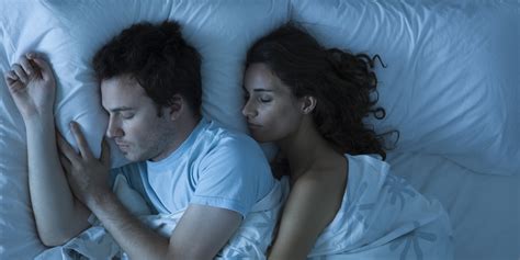 Do Women Need More Sleep Than Men Huffpost