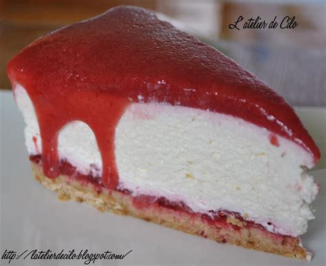 On adore sa texture onctueuse parfumée à la fraise, on y ajoute même un coulis au moment de déguster… lorsqu'on ne veut pas allumer son four, un cheesecake sans cuisson c'est vraiment idéal ! L'atelier de Cilo: Cheesecake sans cuisson à la fraise et ...