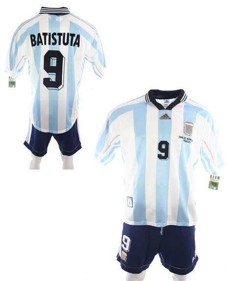 Die trikots sind meistens in erwachsenen. Adidas Argentinien Trikot 9 Gabriel Batistuta WM 1998 mit ...