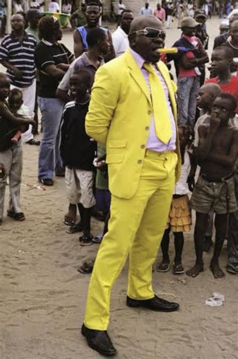 Los Dandis Del Congo Elegancia Y Color Entre La Pobreza