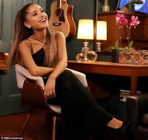 Ariana Grande Shows Off Her Girly Side In Blush On Jimmy Fallon Daily