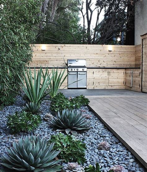 Wonderful Modern Rock Garden Ideas To Make Your Backyard Beautiful27