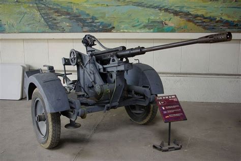 The Use Of Captured German 20 Mm Anti Aircraft Machine Guns