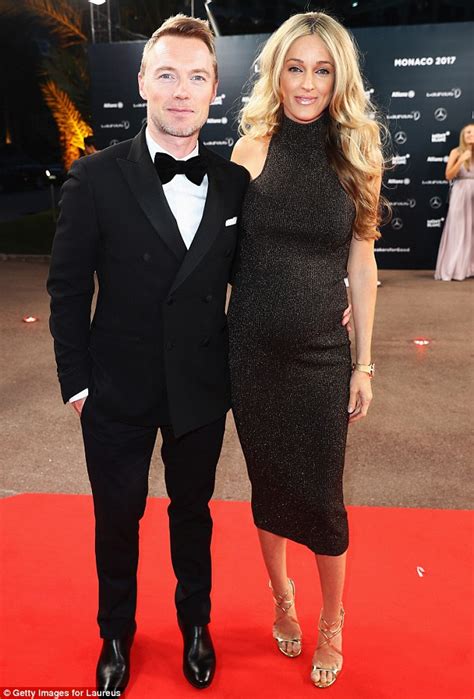 Ronan Keating S Pregnant Wife Storm Glows At Sports Awards Daily Mail