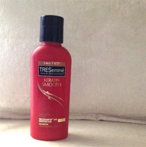Tresemme keratin smooth, with keratin and marula oil , gives you up to 72 hours of frizz control and 5 smoothing benefits in 1. Tresemme Keratin Smooth Shampoo Review