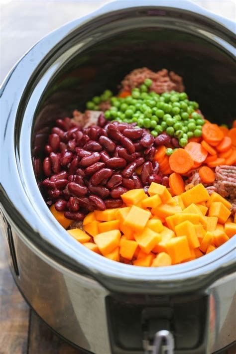 Large meals may be right for pet owners with multiple dogs or large breeds, but someone with a single small pooch may not be interested. 17 Healthy Homemade Pet Food Recipes And Treats ...