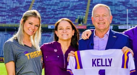 Brian Kelly S Daughter Responds To Report Parents Are Divorcing