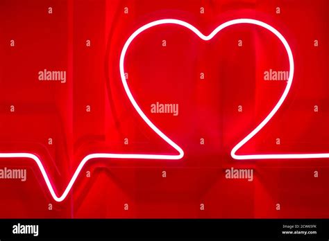 Neon Heart Hi Res Stock Photography And Images Alamy