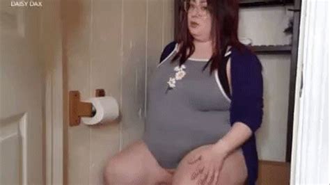 Explosive BBW Toilet Time HD Daisy Dax Body Fetishes Clips4Sale