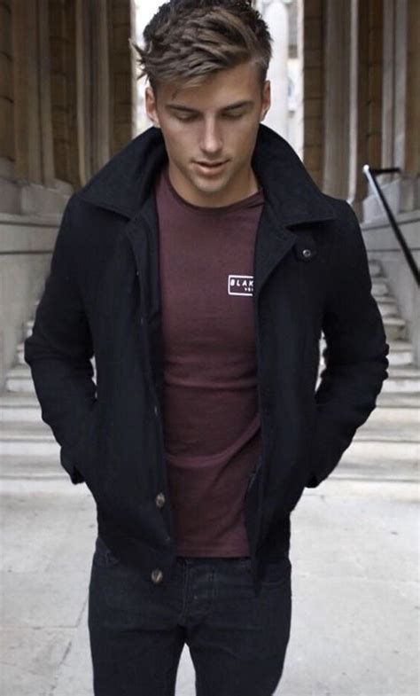 Fall Outfit Idea With A Black Button Up Jacket Maroon T Shirt Black