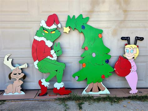 4ft Grinch Cindy Lou Max And Whoville Tree Etsy Holiday Door